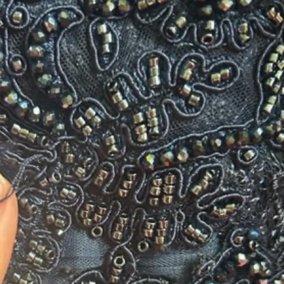 NWT MAC DUGGAL EMBELLISHED PLUNGE NECK PUFF SLEEVE A LINE GOWN 20283 - Picture 16 of 16